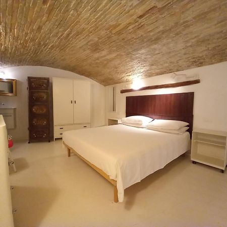 Residenze Palazzo Pes Leilighet Cagliari Eksteriør bilde