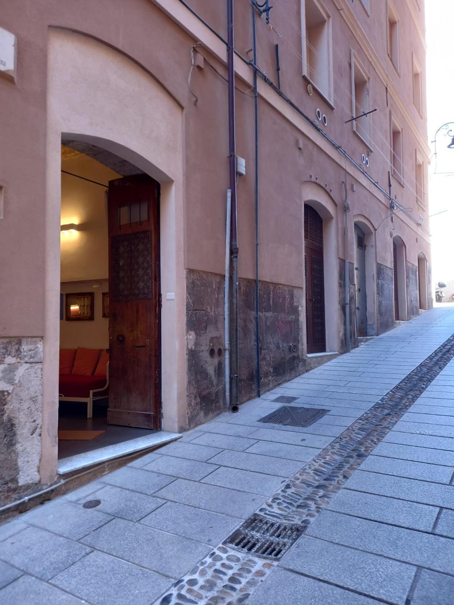 Residenze Palazzo Pes Leilighet Cagliari Eksteriør bilde
